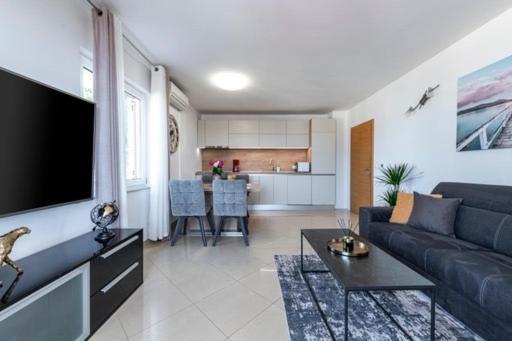 Goldensky New Apartment Dubrovnik Exterior photo